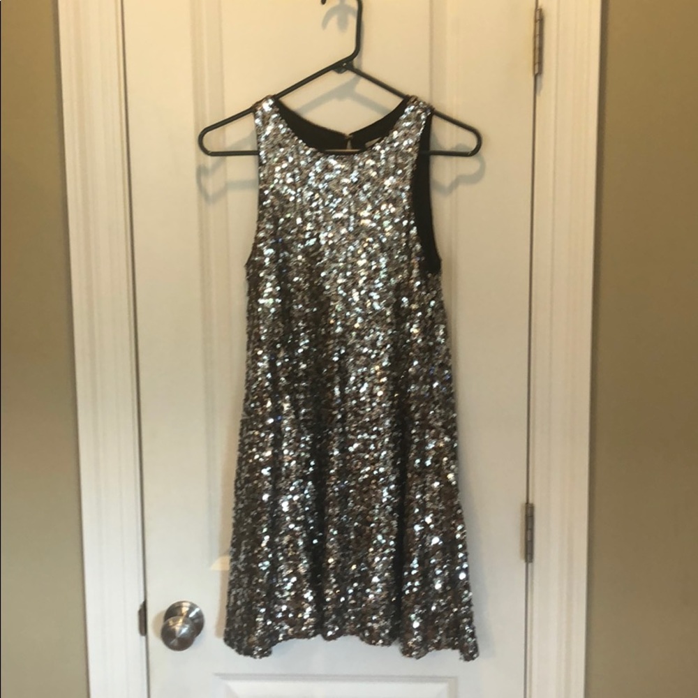 GIANNI BINI SWING SEQUENCE DRESS SMALL NYE HOLIDAY